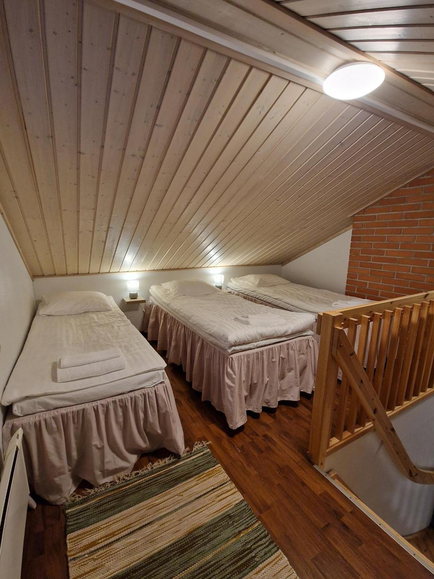 Hotel The Sleeping Bear Inari Pokoj fotografie